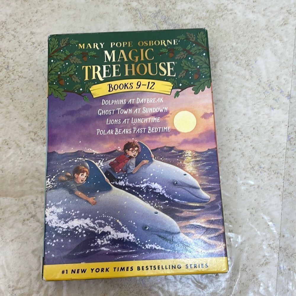 MAGIC TREE HOUSE BOXED SET BOOKS 9-12‎